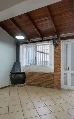 Casa para alugar com 350m², 5 quartos e 5 vagas Casa para alugar com 350m², 5 quartos e 5 vagasÁrea Comum