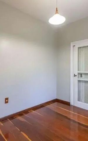 Casa para alugar com 350m², 5 quartos e 5 vagas Casa para alugar com 350m², 5 quartos e 5 vagasQuarto 3