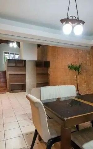 Casa para alugar com 350m², 5 quartos e 5 vagas Casa para alugar com 350m², 5 quartos e 5 vagasSala