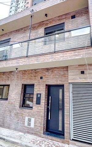 Casa para alugar com 100m², 2 quartos e 1 vagaFachada