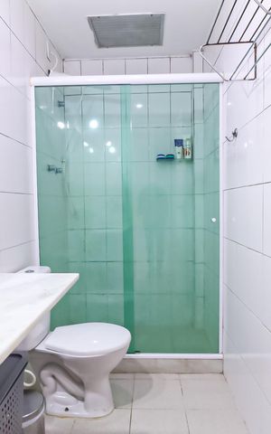 Casa à venda com 79m², 2 quartos e 1 vaga Casa à venda com 79m², 2 quartos e 1 vagaBanheiro