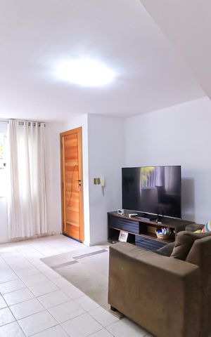 Casa à venda com 79m², 2 quartos e 1 vaga Casa à venda com 79m², 2 quartos e 1 vagaSala