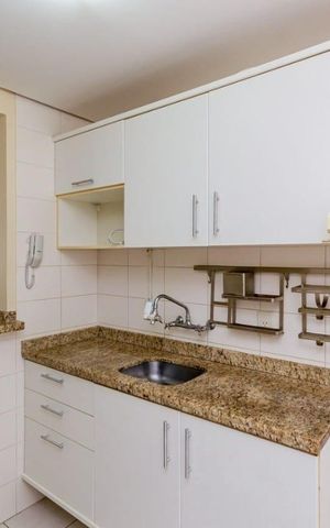 Apartamento para alugar com 65m², 2 quartos e 1 vaga Apartamento para alugar com 65m², 2 quartos e 1 vagaCozinha