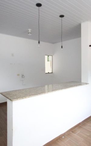 Casa para alugar com 80m², 2 quartos e sem vaga Casa para alugar com 80m², 2 quartos e sem vagaCozinha