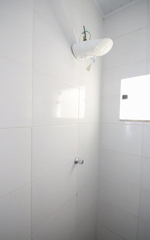 Casa para alugar com 80m², 2 quartos e sem vaga Casa para alugar com 80m², 2 quartos e sem vagaBanheiro da Suíte 2