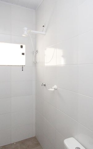 Casa para alugar com 80m², 2 quartos e sem vaga Casa para alugar com 80m², 2 quartos e sem vagaBanheiro da Suíte 1