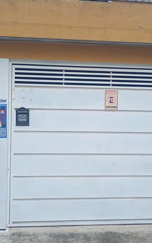 Casa para alugar com 80m², 2 quartos e sem vaga Casa para alugar com 80m², 2 quartos e sem vagaFachada / Placa