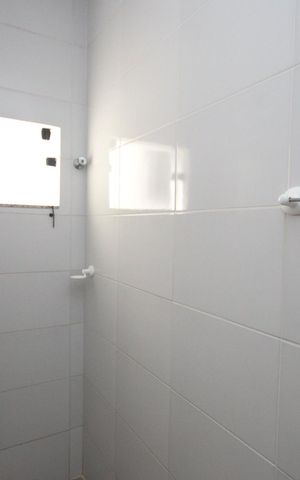 Casa para alugar com 80m², 2 quartos e sem vaga Casa para alugar com 80m², 2 quartos e sem vagaBanheiro da Suíte 2