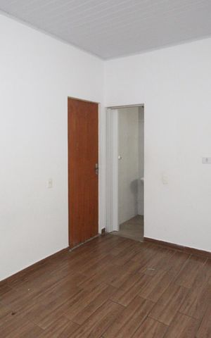 Casa para alugar com 80m², 2 quartos e sem vaga Casa para alugar com 80m², 2 quartos e sem vagaSuíte 2
