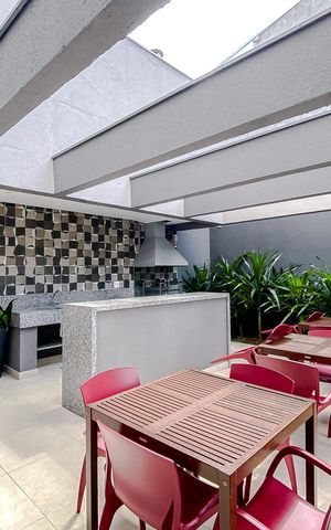 Apartamento para alugar com 39m², 2 quartos e sem vagaÁrea comum - Churrasqueira