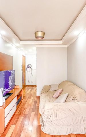 Apartamento à venda com 44m², 2 quartos e sem vaga Apartamento à venda com 44m², 2 quartos e sem vagaSala