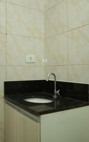 Apartamento para alugar com 49m², 2 quartos e sem vagaBanheiro