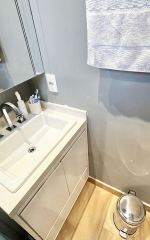 Apartamento à venda com 74m², 2 quartos e 1 vaga Apartamento à venda com 74m², 2 quartos e 1 vagaBanheiro da Suíte