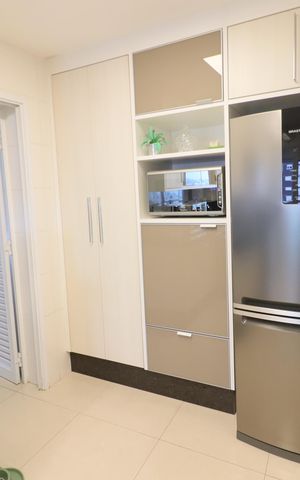Apartamento à venda com 137m², 3 quartos e 2 vagasCozinha