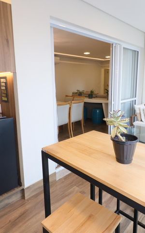 Apartamento à venda com 137m², 3 quartos e 2 vagasVaranda