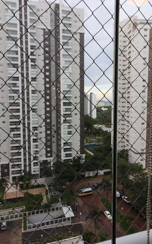 Apartamento à venda com 137m², 3 quartos e 2 vagasVaranda
