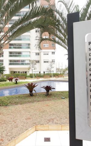 Apartamento à venda com 137m², 3 quartos e 2 vagasÁrea comum - Entrada