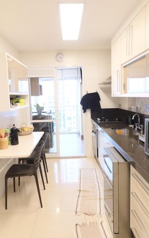 Apartamento à venda com 137m², 3 quartos e 2 vagasCozinha