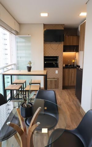 Apartamento à venda com 137m², 3 quartos e 2 vagasVaranda