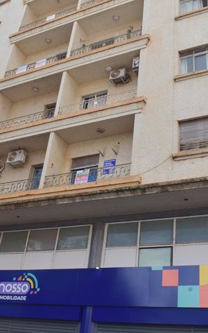 Apartamento para alugar com 79m², 4 quartos e sem vagaFachada do Prédio