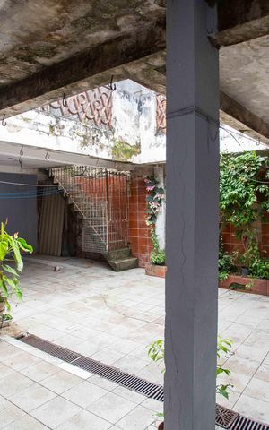 Casa à venda com 257m², 6 quartos e 3 vagasVaranda/Area de Serviço