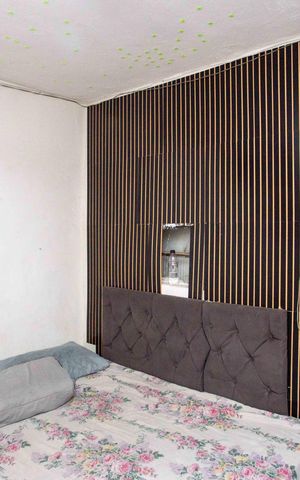 Casa à venda com 257m², 6 quartos e 3 vagasQuarto 2 Casa 2