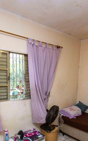Casa à venda com 257m², 6 quartos e 3 vagasQuarto 1 Casa 3