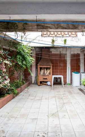 Casa à venda com 257m², 6 quartos e 3 vagasQuintal