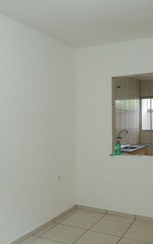 Casa para alugar com 60m², 2 quartos e 1 vagaSala