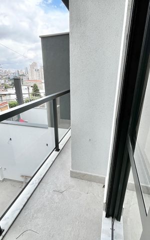 Casa à venda com 70m², 2 quartos e 2 vagas Casa à venda com 70m², 2 quartos e 2 vagasVaranda da Suíte 2