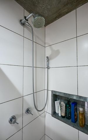 Apartamento à venda com 48m², 2 quartos e 1 vagaChuveiro do Banheiro
