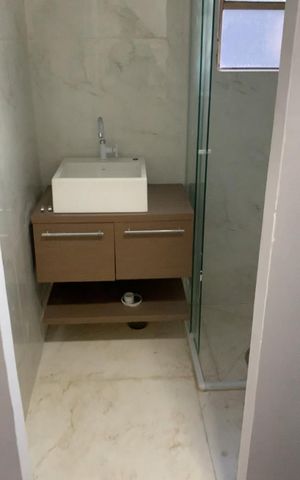 Apartamento à venda com 33m², 1 quarto e sem vagaBanheiro
