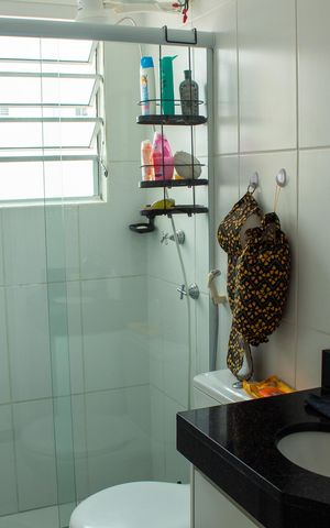Apartamento à venda com 48m², 2 quartos e 1 vaga Apartamento à venda com 48m², 2 quartos e 1 vagaBanheiro