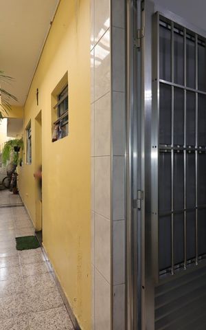 Casa à venda com 144m², 3 quartos e 2 vagasCorredor externo