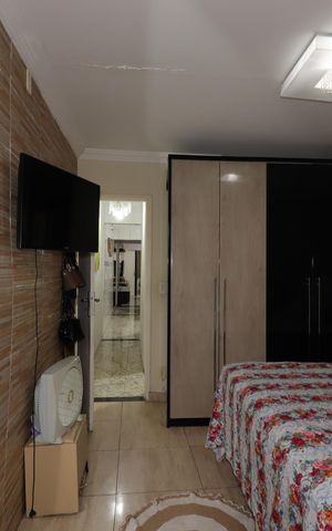 Casa à venda com 144m², 3 quartos e 2 vagasSuíte