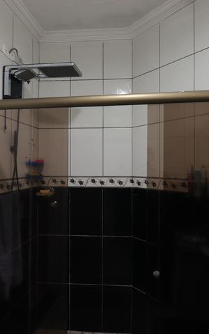 Casa à venda com 144m², 3 quartos e 2 vagasBanheiro da Suíte