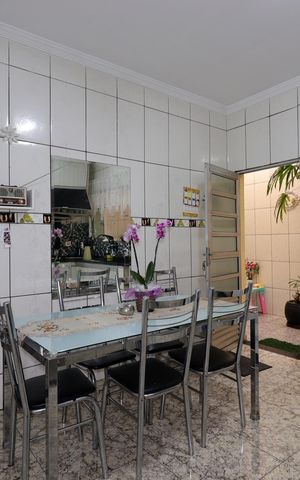 Casa à venda com 144m², 3 quartos e 2 vagasCozinha