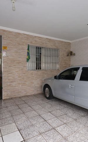 Casa à venda com 144m², 3 quartos e 2 vagasGaragem