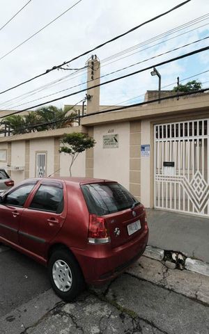 Casa de condomínio à venda com 103m², 2 quartos e 4 vagasFachada