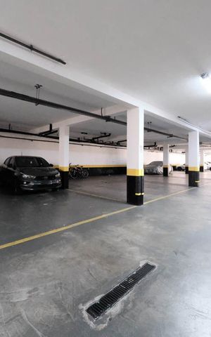 Casa de condomínio à venda com 103m², 2 quartos e 4 vagasÁrea comum