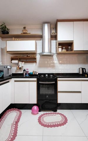 Casa de condomínio à venda com 103m², 2 quartos e 4 vagasSala/Cozinha