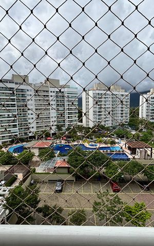Apartamento à venda com 85m², 3 quartos e 1 vagaVaranda
