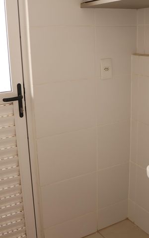 Apartamento para alugar com 80m², 3 quartos e 1 vagaÁrea de Serviço