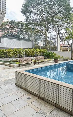 Apartamento à venda com 255m², 4 quartos e 4 vagas Apartamento à venda com 255m², 4 quartos e 4 vagasÁrea comum