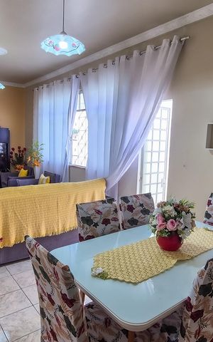 Casa à venda com 135m², 3 quartos e 1 vagaSala