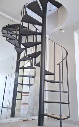 Apartamento à venda com 120m², 2 quartos e 1 vaga
