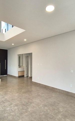 Casa de condomínio à venda com 280m², 3 quartos e 2 vagas Casa de condomínio à venda com 280m², 3 quartos e 2 vagasSala
