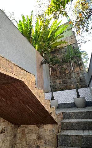 Casa à venda com 600m², 4 quartos e 4 vagas