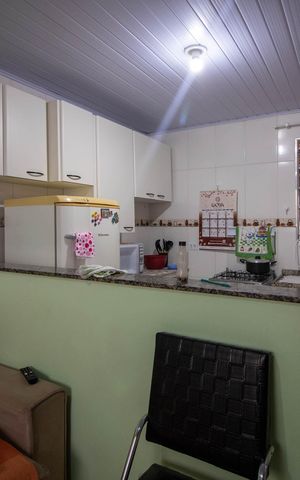 Casa à venda com 40m², 2 quartos e sem vaga Casa à venda com 40m², 2 quartos e sem vagaSala/Cozinha