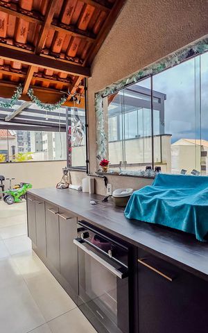Apartamento à venda com 90m², 2 quartos e 2 vagas Apartamento à venda com 90m², 2 quartos e 2 vagasCobertura